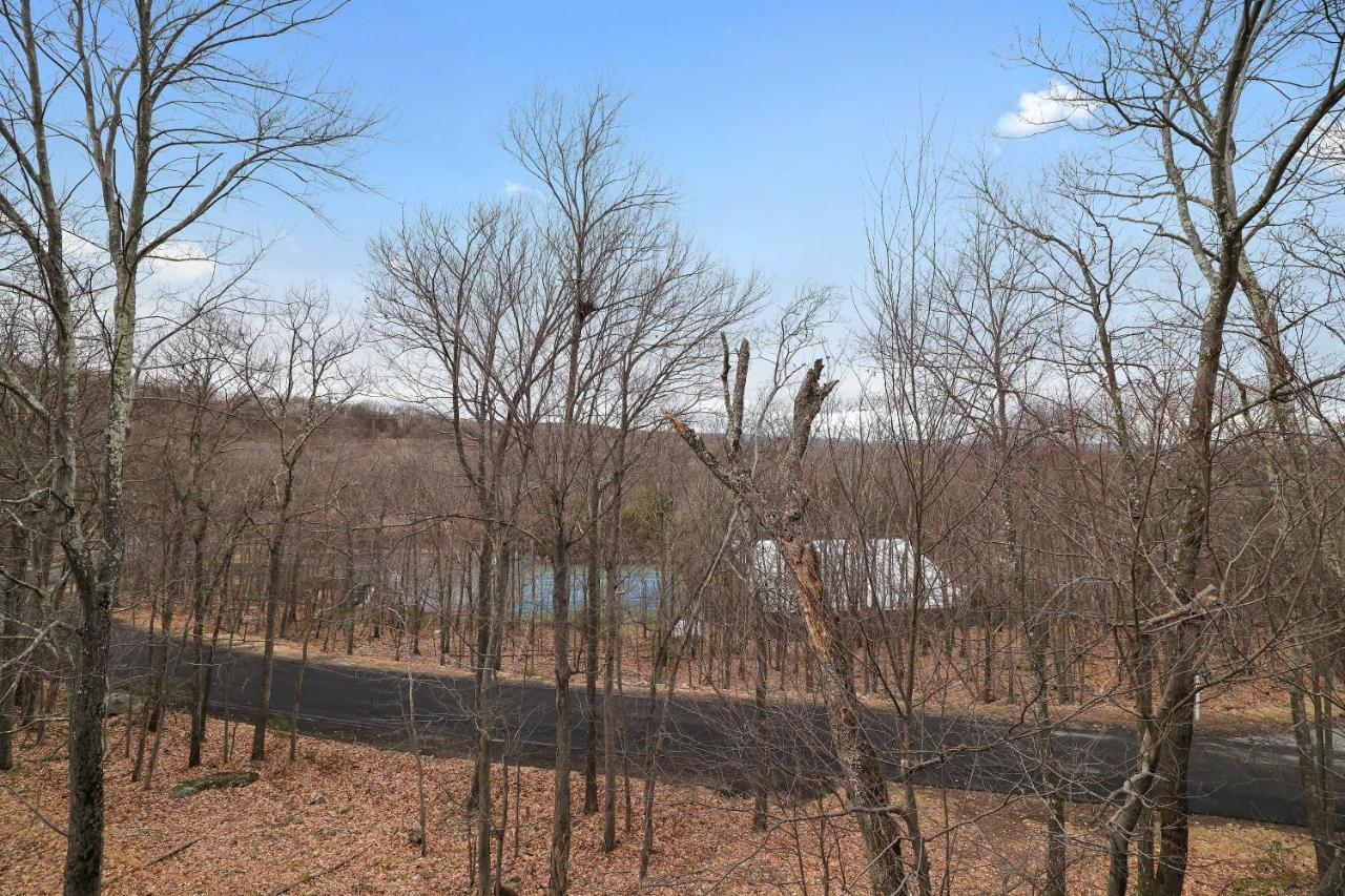Come Experience The Pocono Mountains Like Never Before! Таннерсвилл Экстерьер фото